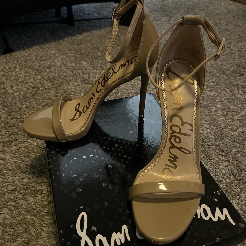 Sam Edelman Ariel’s nude heel